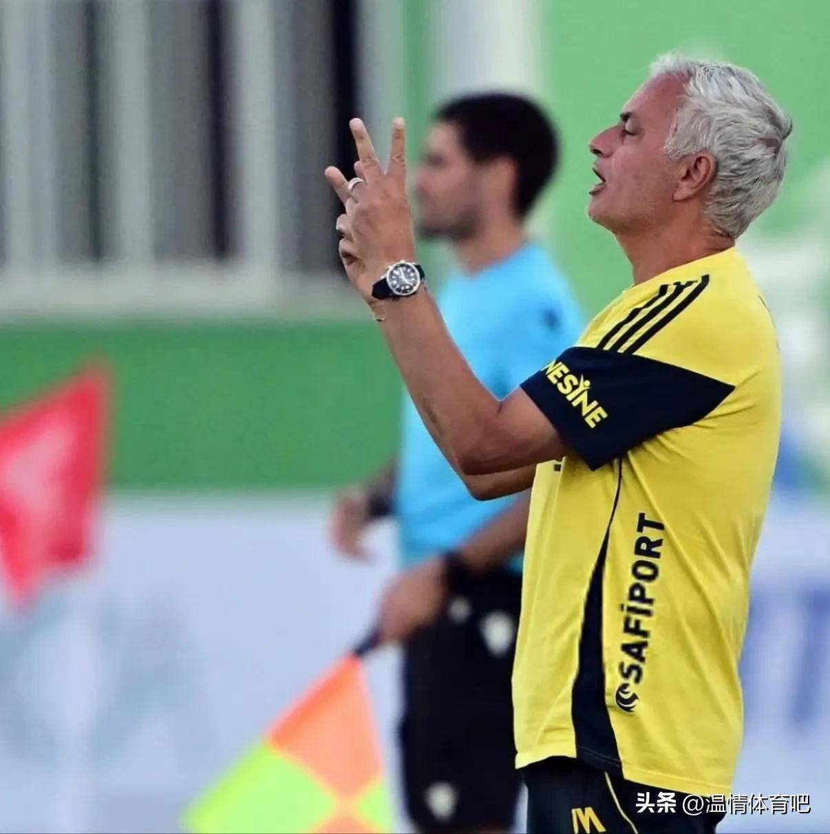 快船续约哈登的绝佳选择