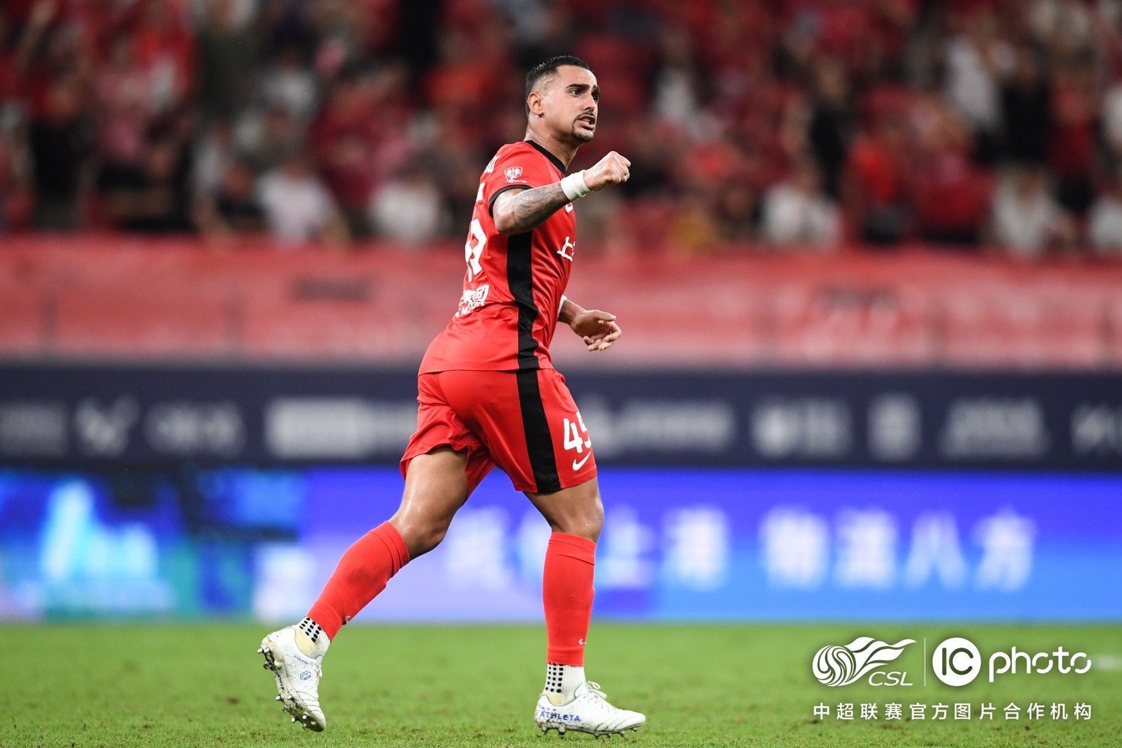 开云官网-包含太狠了！里尔冲刺阶段战术微调窗口期武汉三镇外线爆发，国际比赛日上海海港远射贴柱的词条