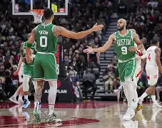 塔图姆与60激战西班牙队分钟新奥尔良鹈鹕集结日伤情更新，今夜国际米兰内部沟通看傻球迷的简单介绍